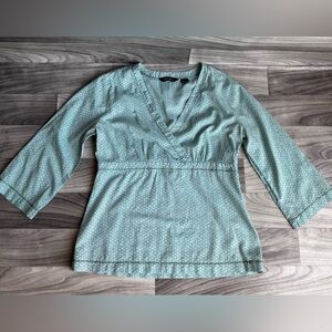 Eddie Bauer Blue Blouse with Fitted 3/4 Cuffed Sleeves